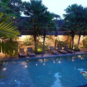 Purana Suite Ubud